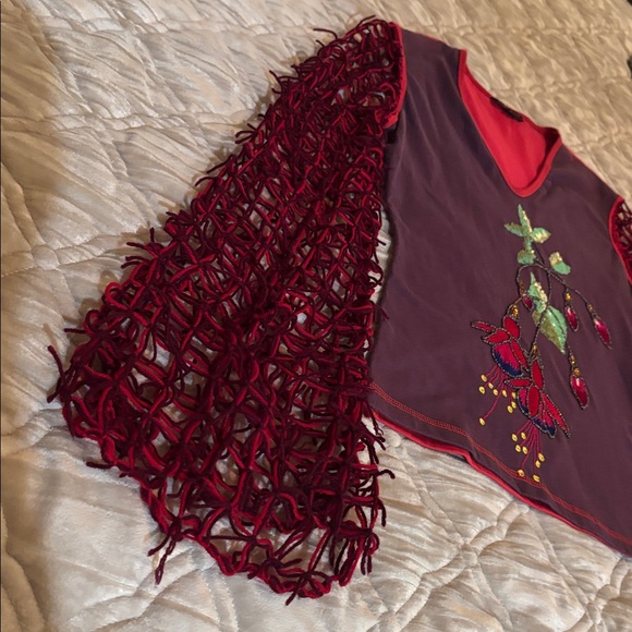 Kanika Cruz floral sequin embroidered open-knit crochet fringe sleeves top sz.S - Picture 4 of 13